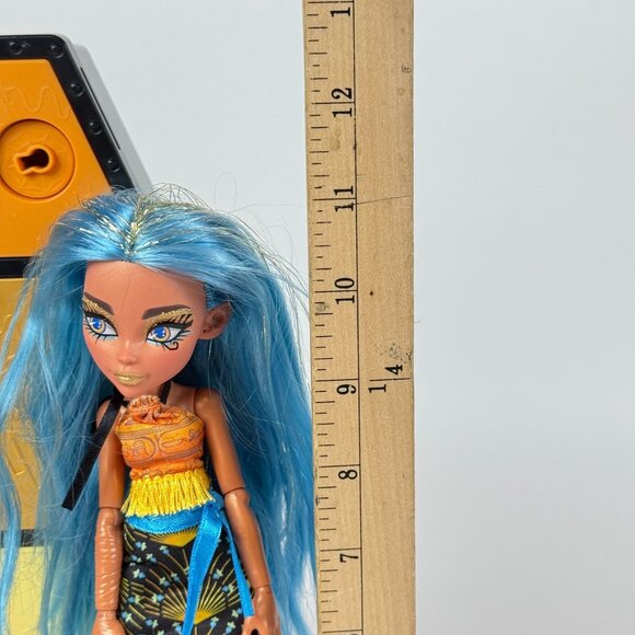 Monster High Skulltimate Secrets Series 2 Fearidescent Cleo De Nile Nile Locker - Picture 6 of 6
